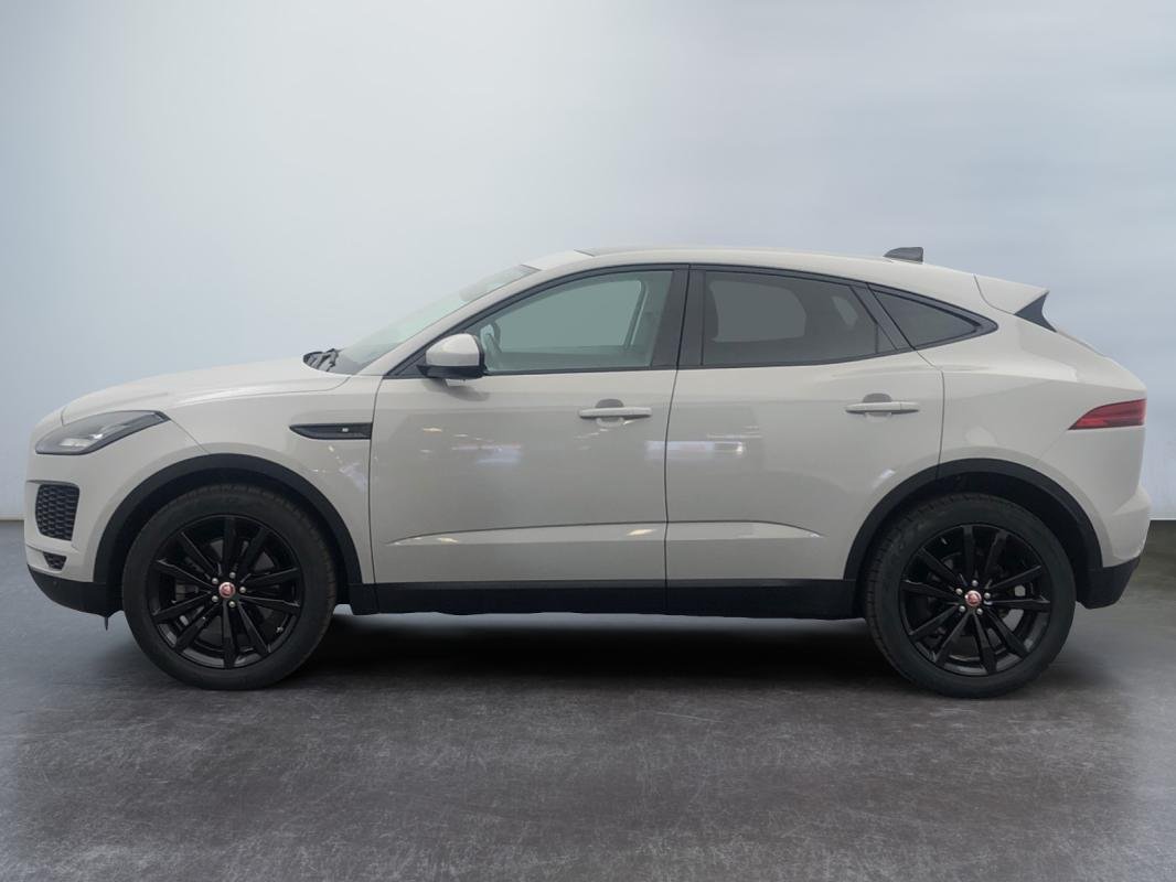 Jaguar E-PACE - Photo 2