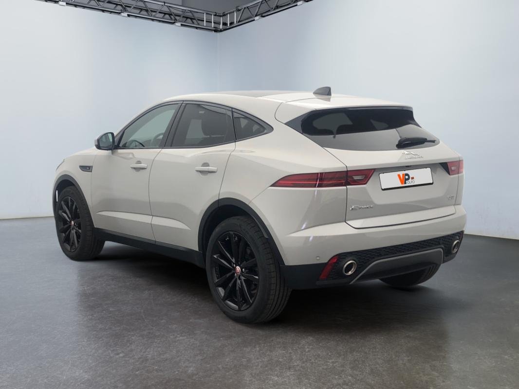 Jaguar E-PACE - Photo 3
