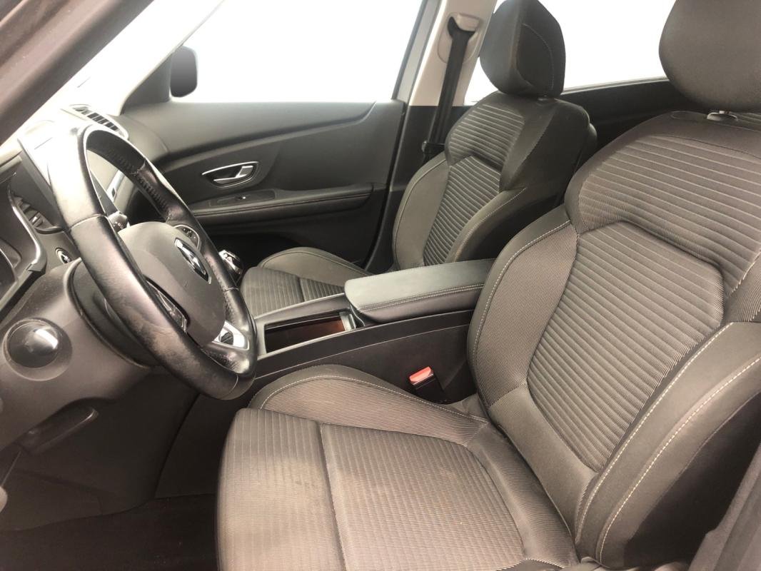 Renault Grand Scénic - Photo 9