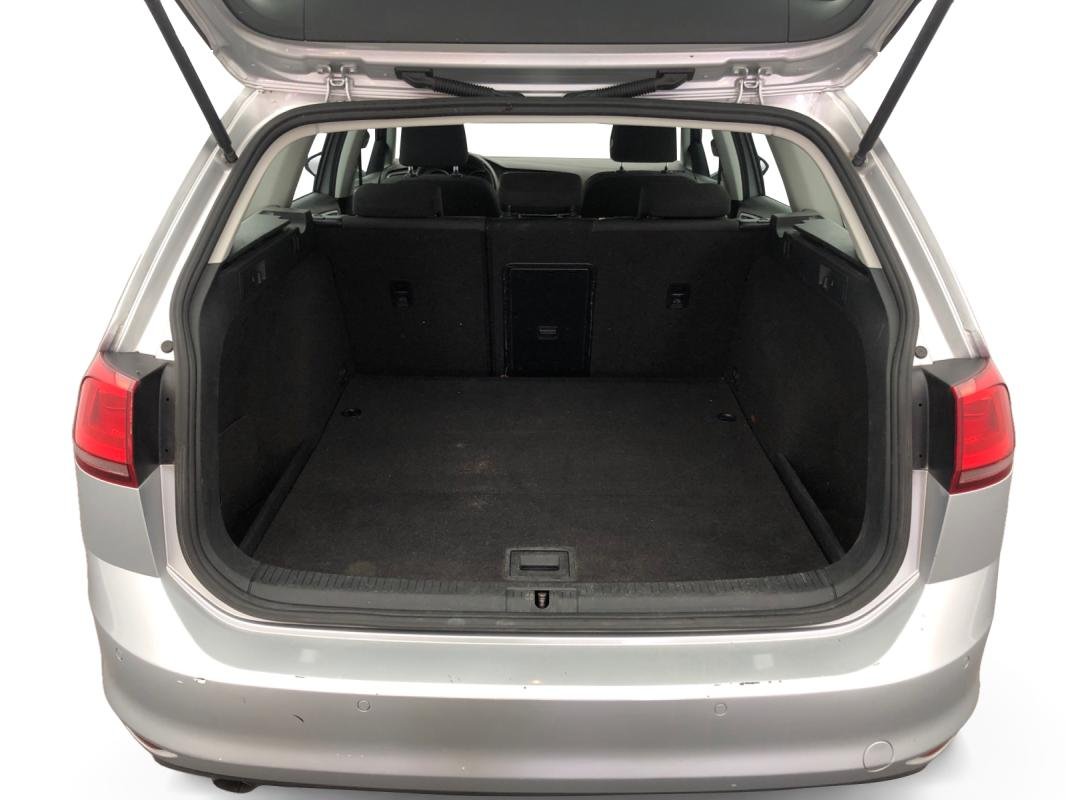 Volkswagen Golf SW - Photo 15