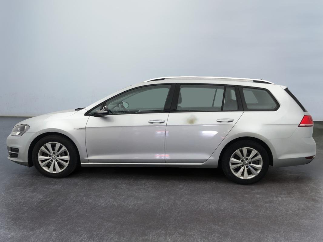 Volkswagen Golf SW - Photo 2