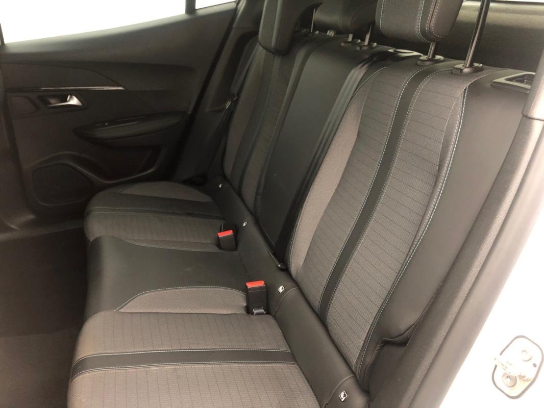 Peugeot 2008 - Photo 14