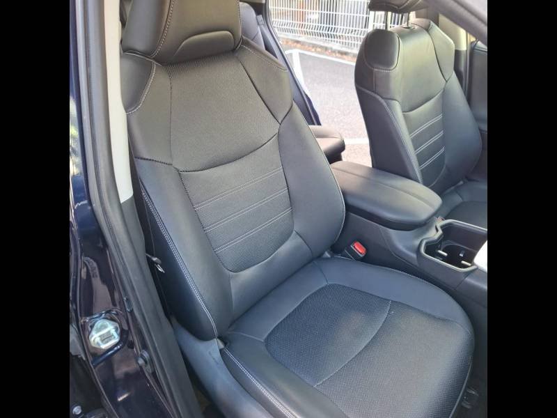 Toyota RAV4 - Photo 12