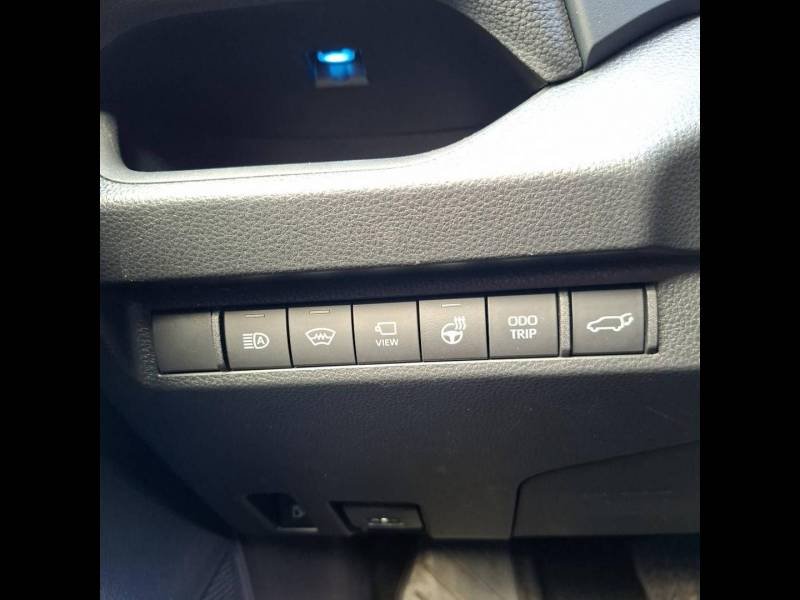 Toyota RAV4 - Photo 17