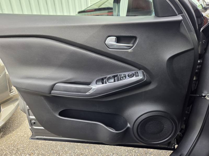 Nissan Juke - Photo 23