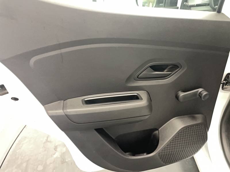 Dacia Sandero - Photo 18