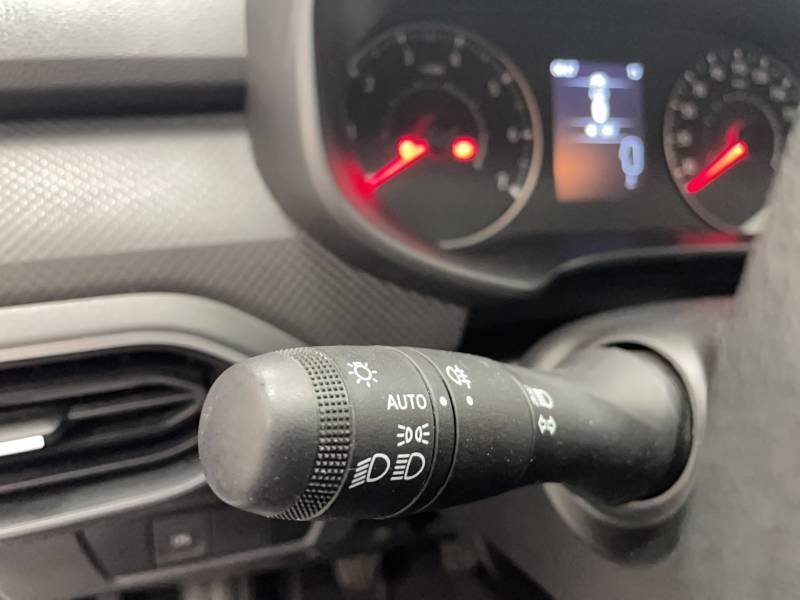 Dacia Sandero - Photo 38