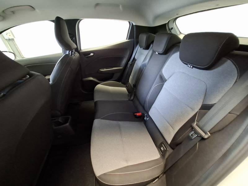 Renault Clio - Photo 21
