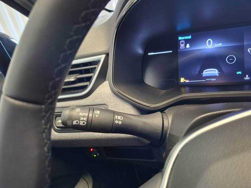 Renault Clio - Photo 31