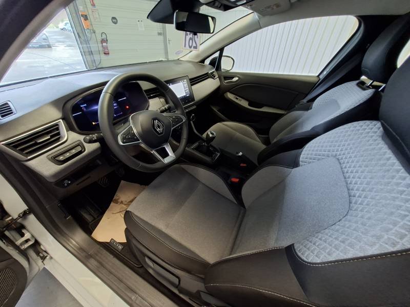 Renault Clio - Photo 10