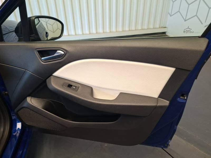 Renault Clio - Photo 13