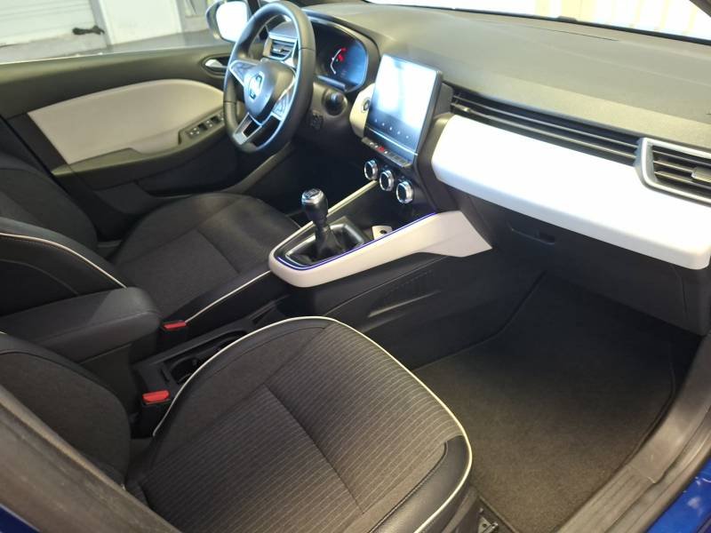 Renault Clio - Photo 15