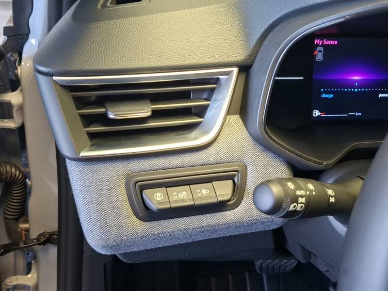 Renault Clio - Photo 32