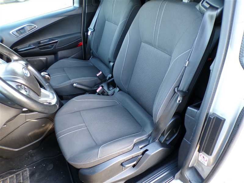 Ford B-Max - Photo 8