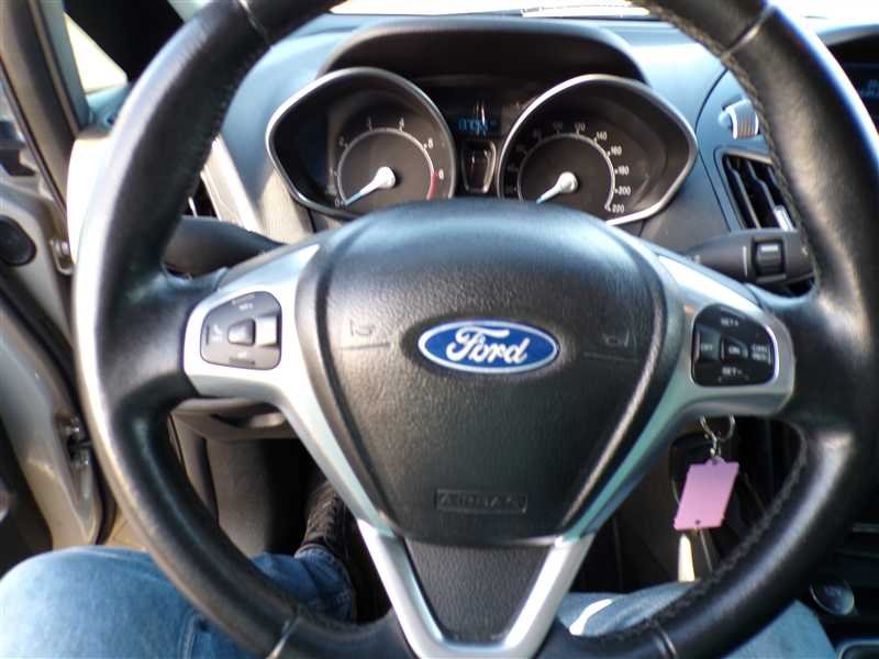 Ford B-Max - Photo 9
