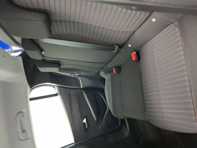 Peugeot 208 - Photo 12