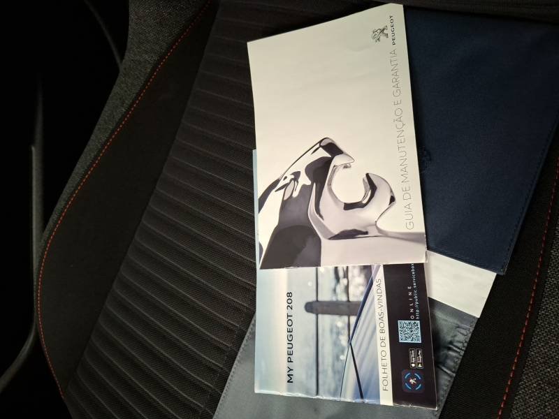 Peugeot 208 - Photo 28