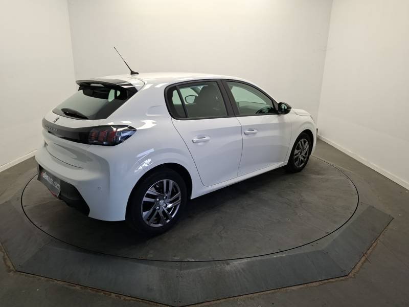 Peugeot 208 - Photo 5