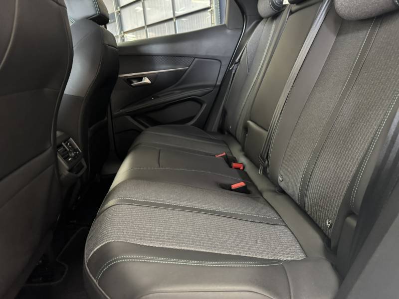 Peugeot 3008 - Photo 12