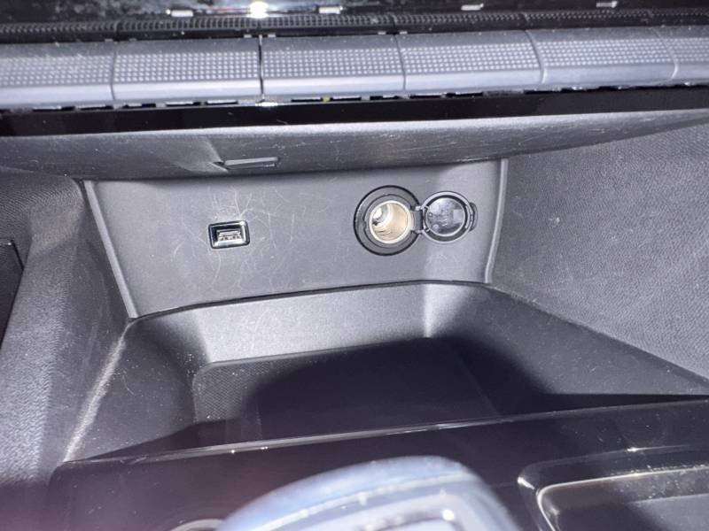 Peugeot 3008 - Photo 26