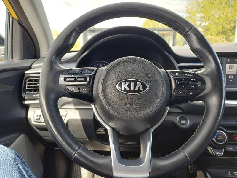 Kia Stonic - Photo 21