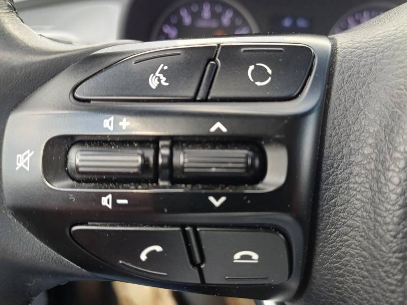 Kia Stonic - Photo 22