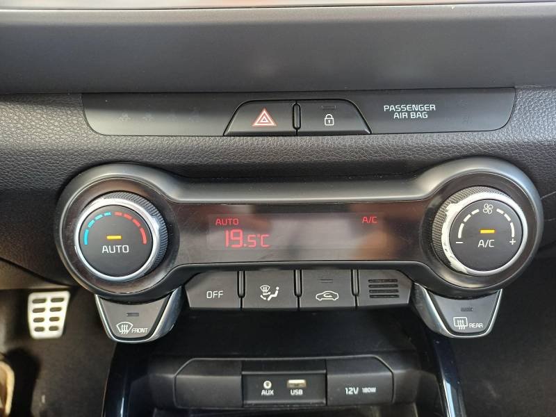 Kia Stonic - Photo 30