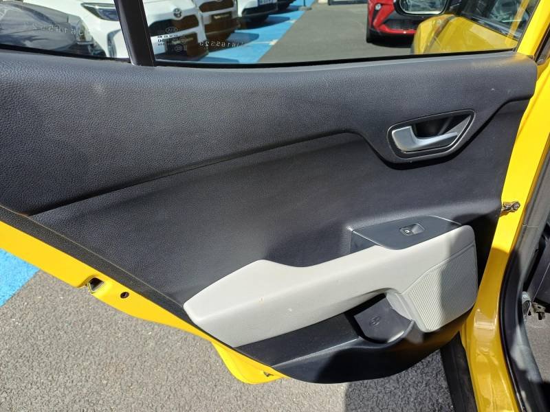 Kia Stonic - Photo 39