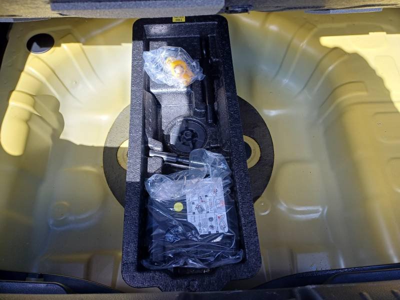 Kia Stonic - Photo 43