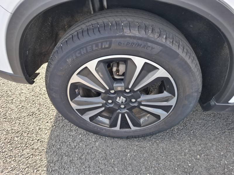 Suzuki Vitara - Photo 11