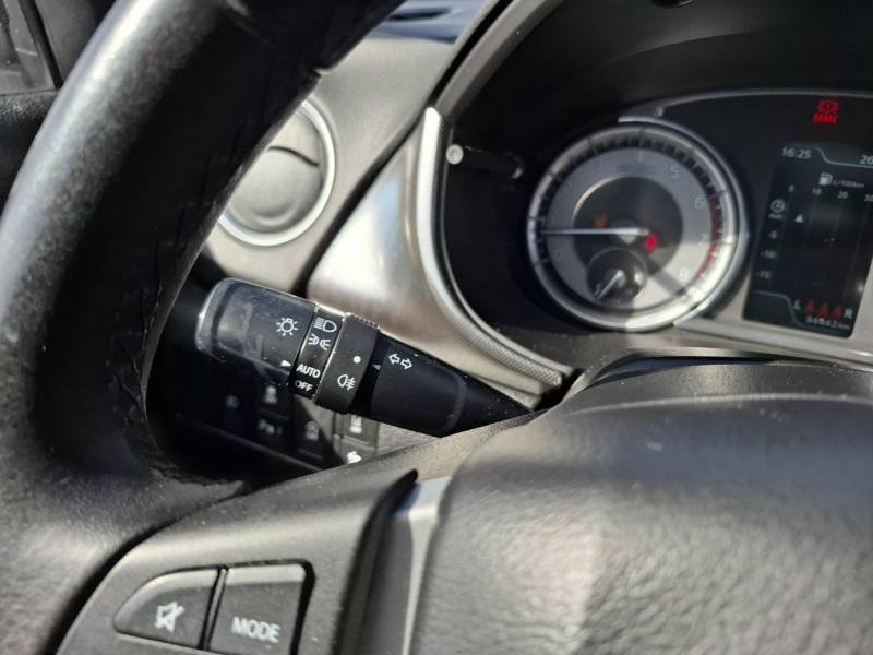 Suzuki Vitara - Photo 17