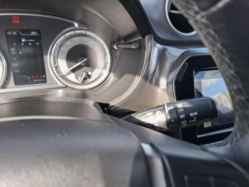 Suzuki Vitara - Photo 18