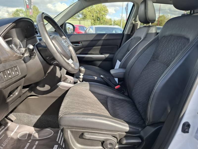 Suzuki Vitara - Photo 32