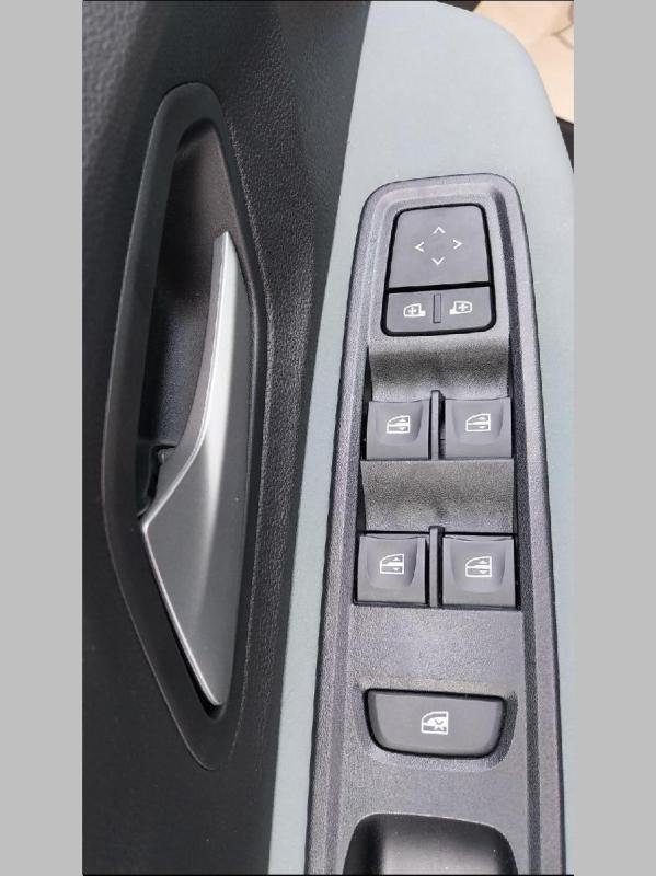 Dacia Sandero - Photo 22
