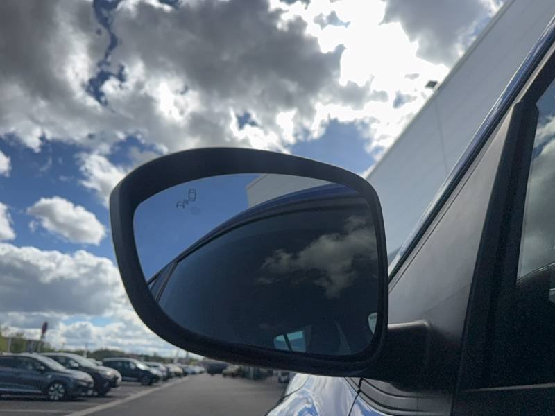Dacia Sandero - Photo 28