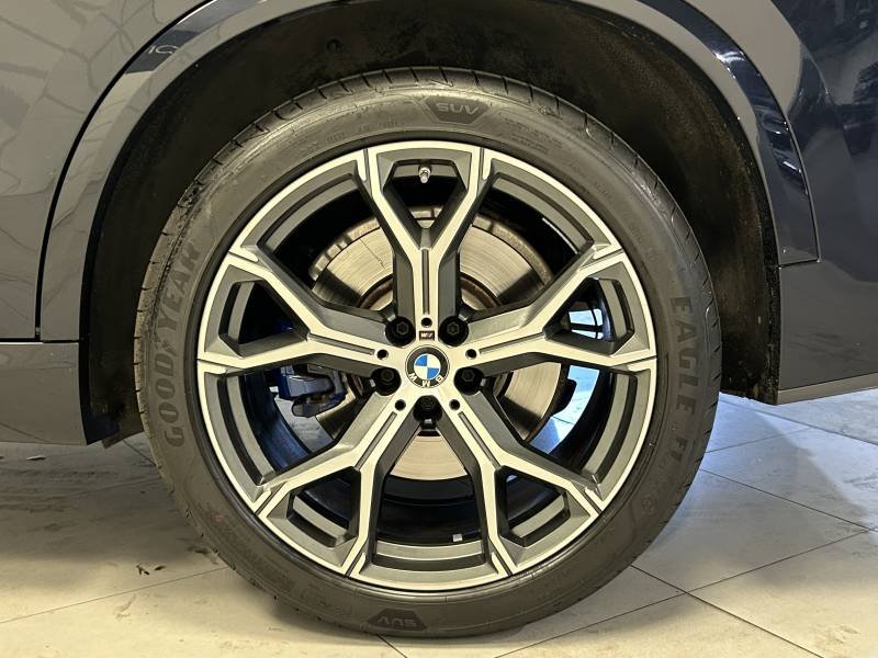 BMW X5 - Photo 8
