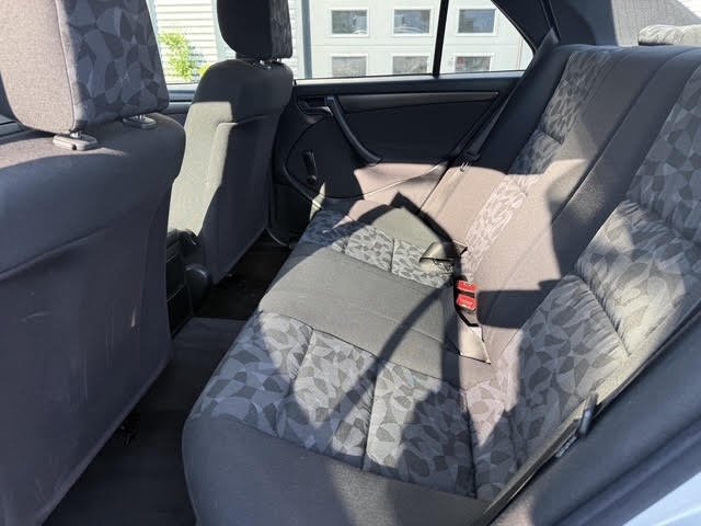 Mercedes Classe C - Photo 14