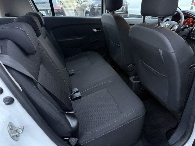 Dacia Sandero II - Photo 16