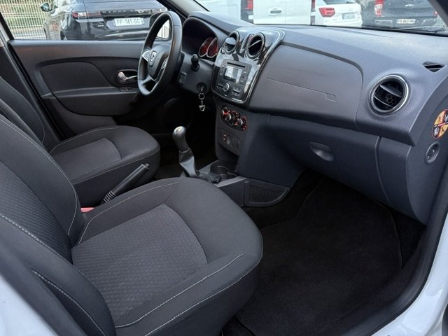 Dacia Sandero II - Photo 17