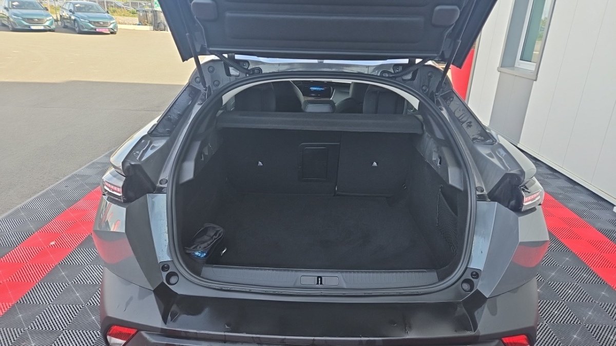 Peugeot 408 - Photo 11