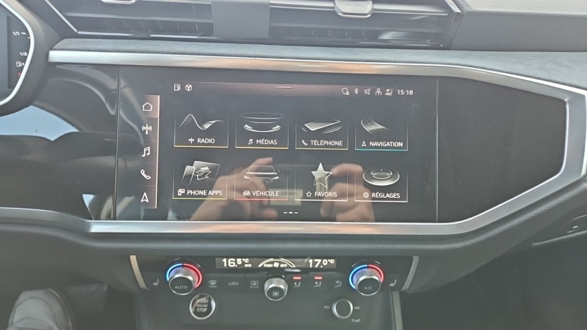 Audi Q3 - Photo 15
