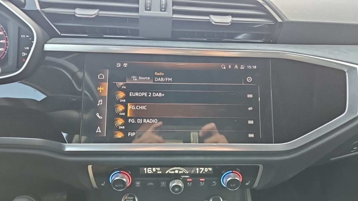 Audi Q3 - Photo 17