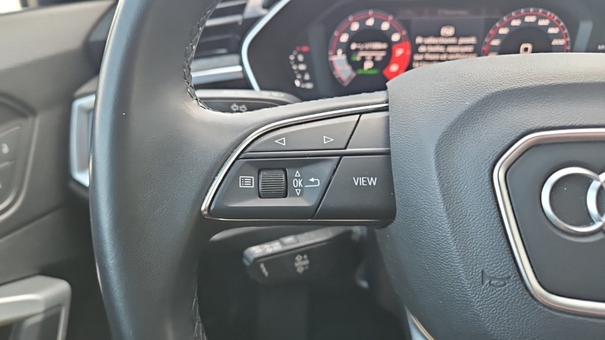 Audi Q3 - Photo 25