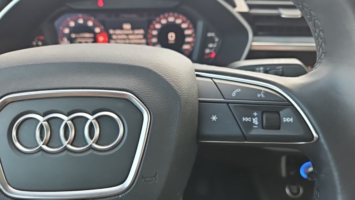 Audi Q3 - Photo 26