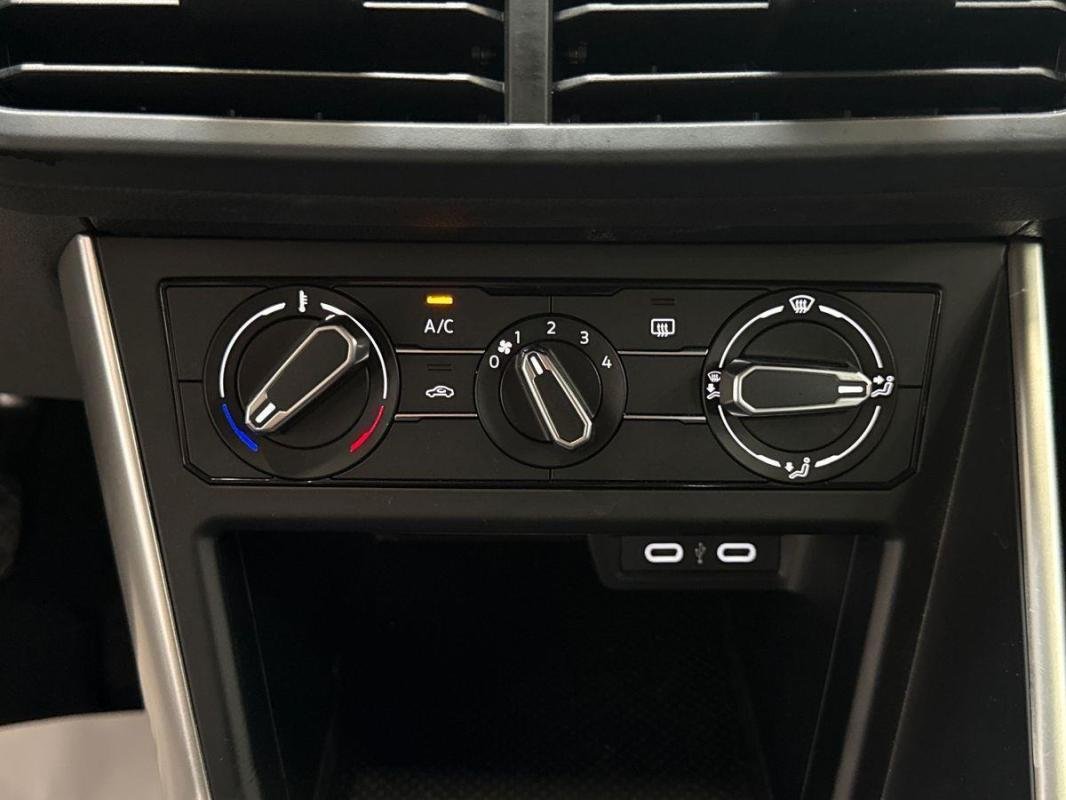 Volkswagen Polo - Photo 19