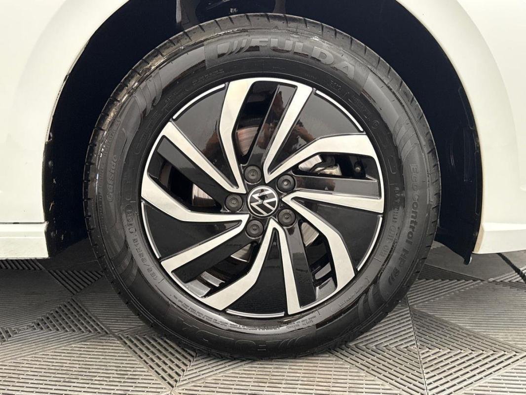 Volkswagen Polo - Photo 30