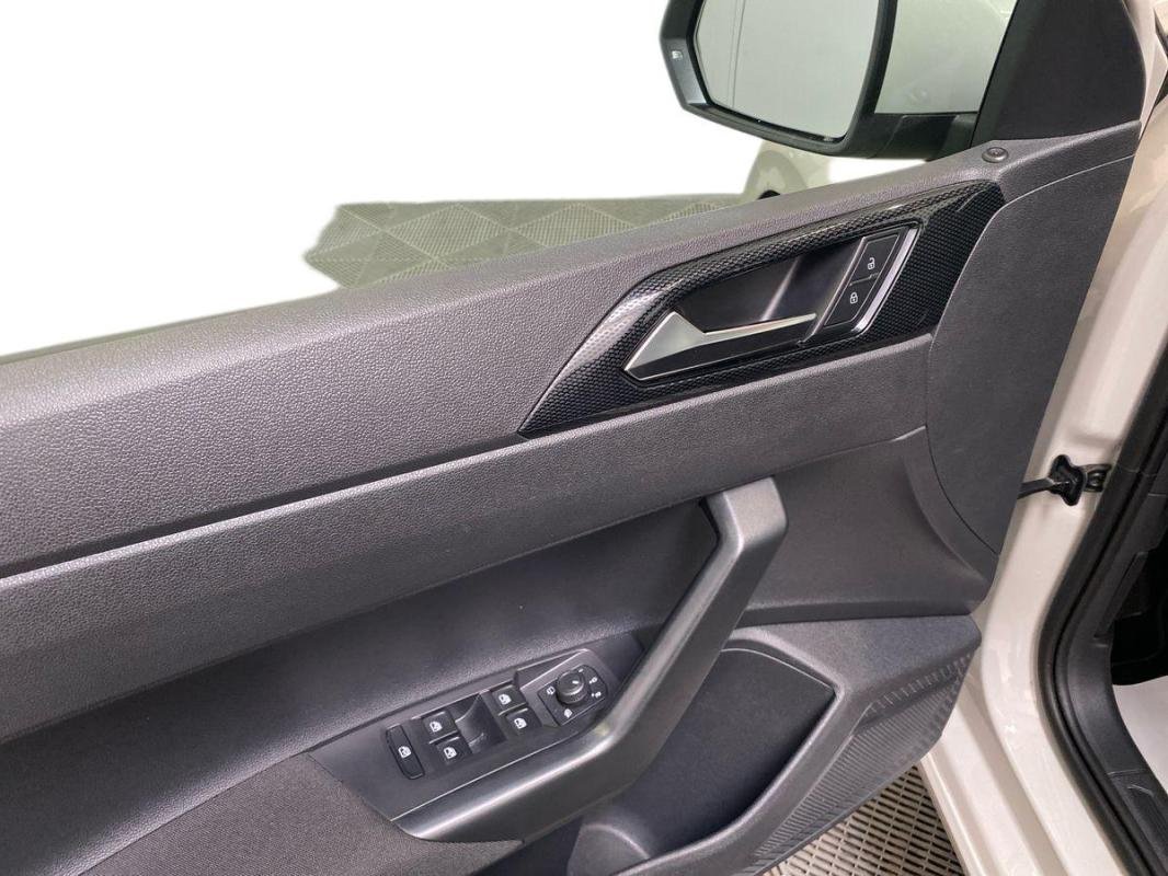 Volkswagen Polo - Photo 15