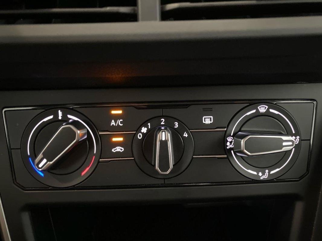 Volkswagen Polo - Photo 19