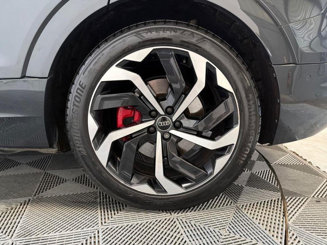 Audi e-tron - Photo 28
