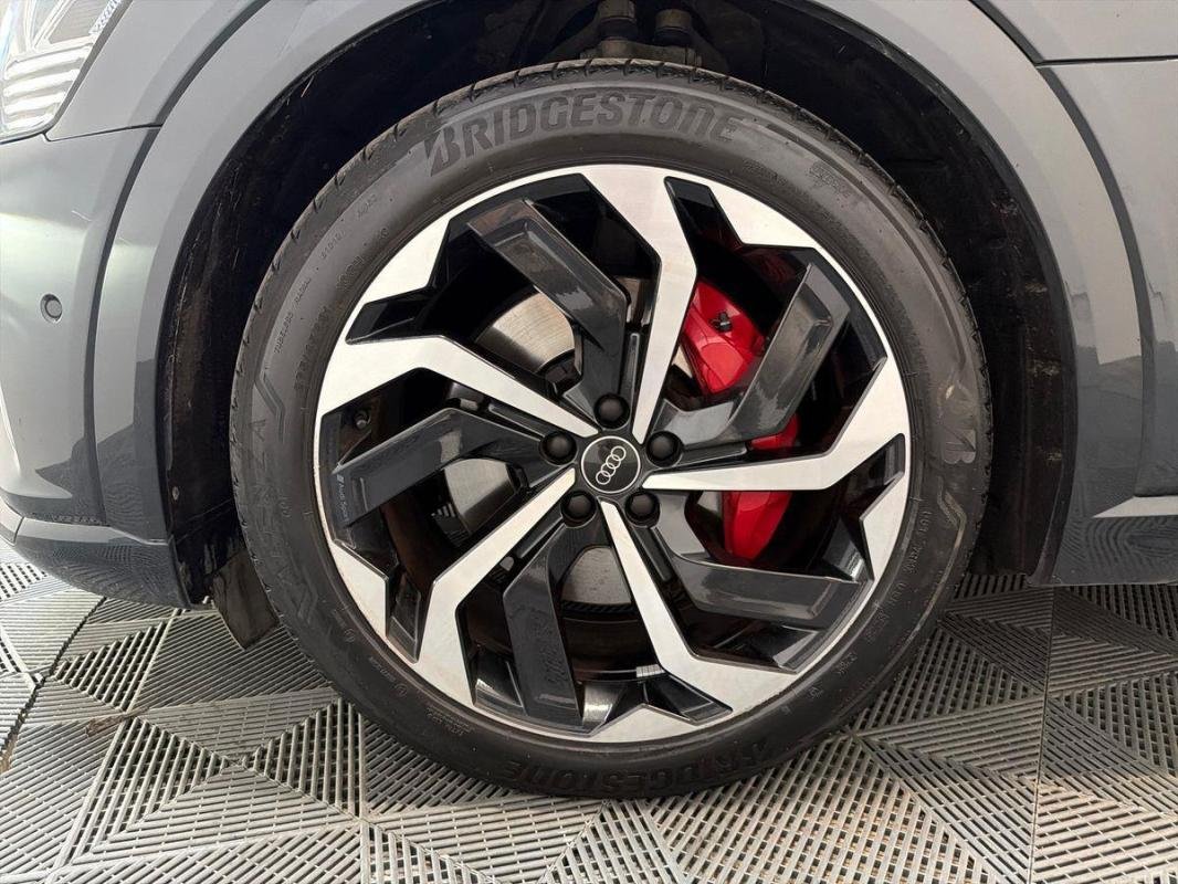 Audi e-tron - Photo 29